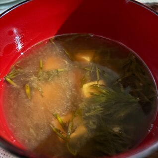 ナガモと豆腐の味噌汁